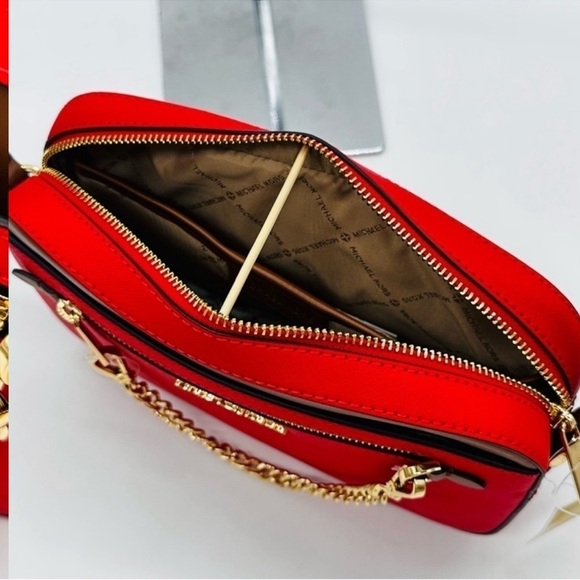 MICHAEL KORS LARGE EW ZIP CHAIN CROSSBODY BAG RED/GOLD - Picture 10 of 13